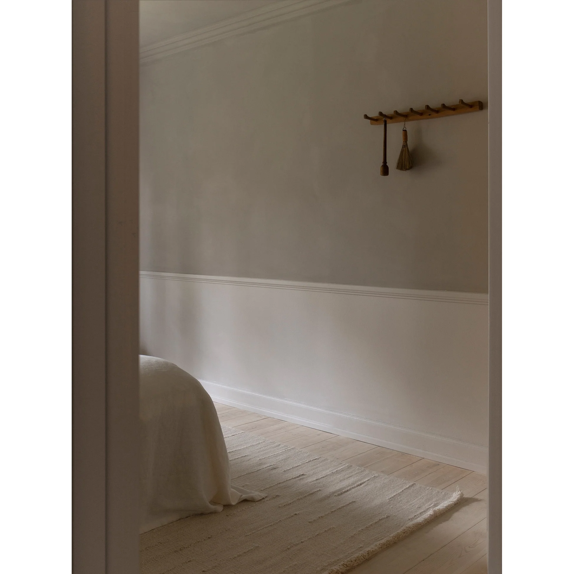 Tidal Waves Rug - Beige - Image 9