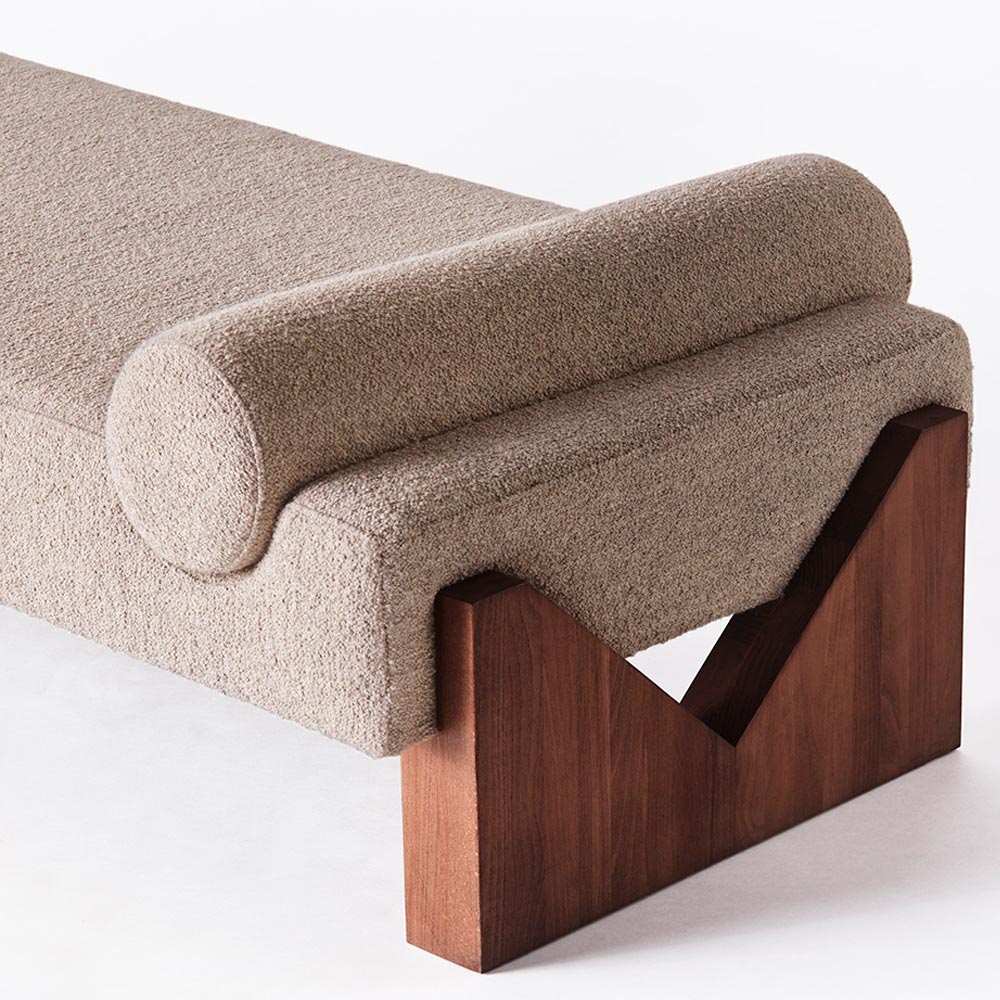 V Daybed - Boucle Sand - Image 3