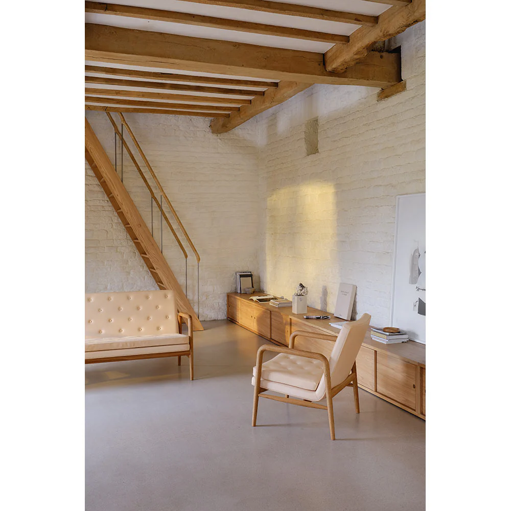 VLA76 Foyer Lounge Chair - Image 8