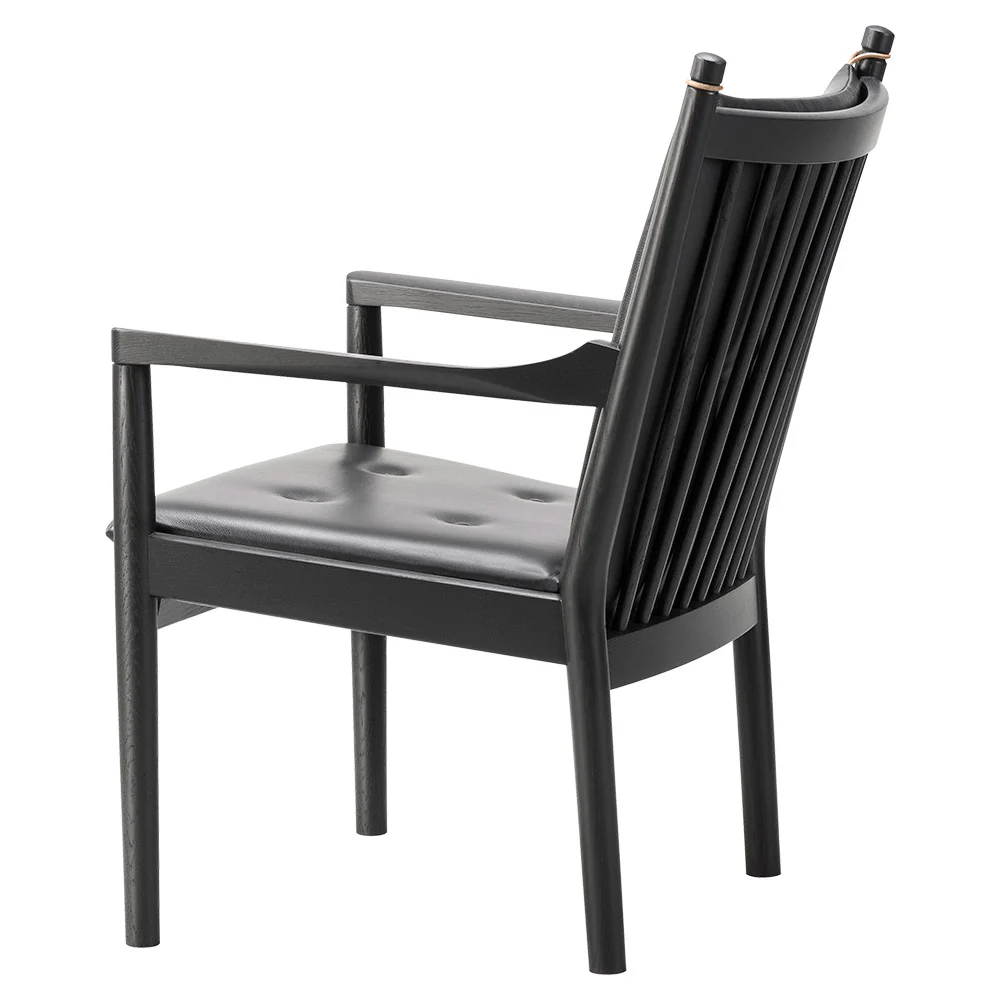 Wegner 1788 Easy Chair - Image 3