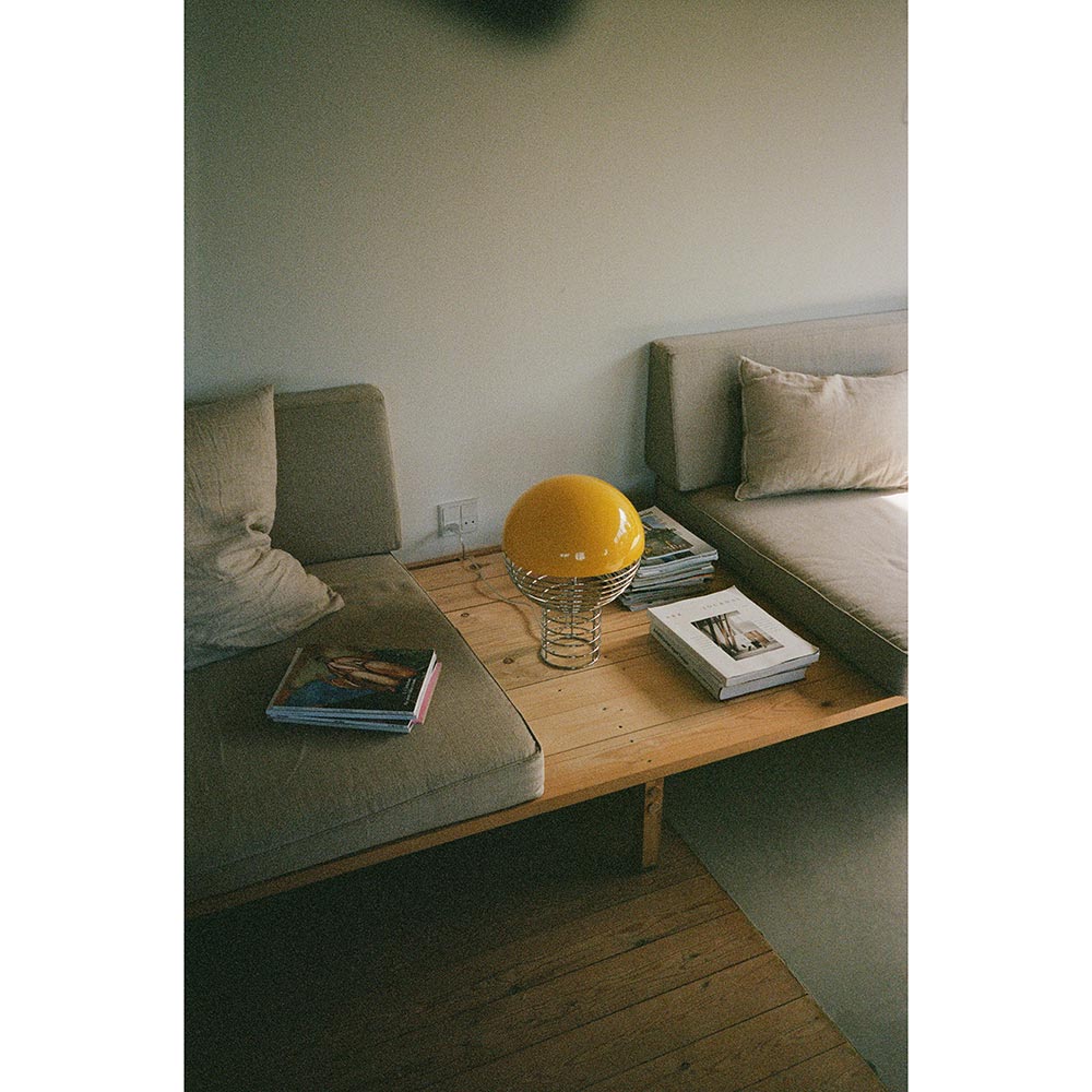 Wire Table Lamp - Chrome/Yellow - Image 7
